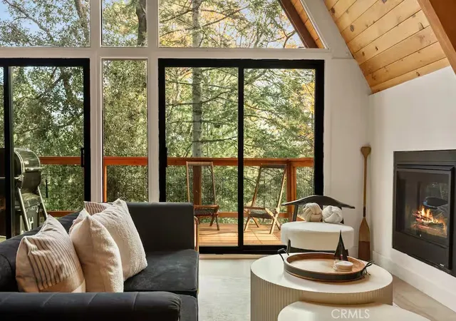 Photo 1 of Sale Pending at 26664 Thunderbird Dr, Lake Arrowhead, CA 92352 | MLS# SW26048130 | Listing updated on 2026-09-29