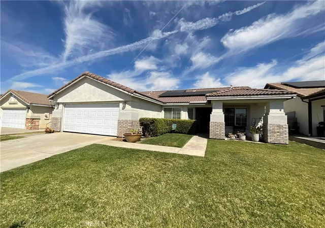 2nd image of 31832 Granville Dr, Winchester, CA 92596 | MLS# DW26048163