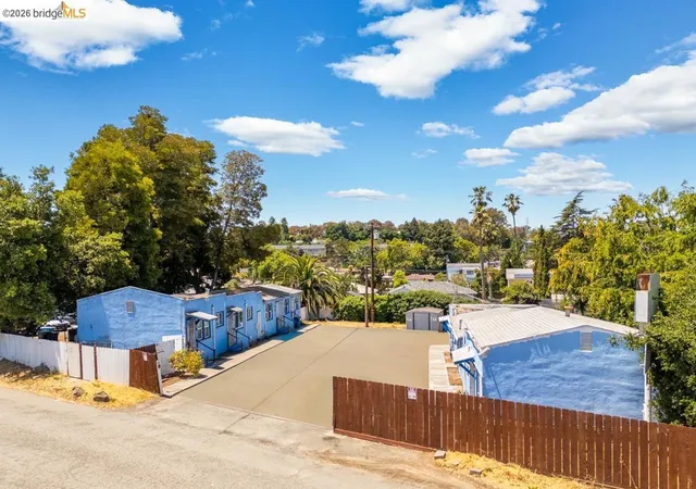 Homes for sale in Vallejo, CA | 121 121 Lincoln Rd, Vallejo, CA 94590 | MLS# 41126020
