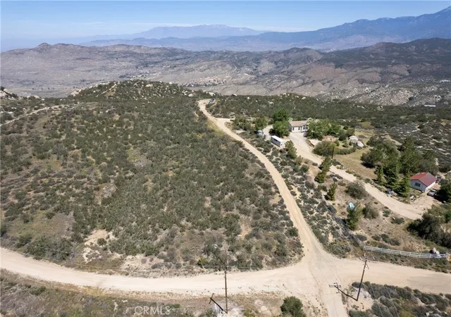 3rd image of 1 Oak Dr, Hemet, CA 92544 | MLS# NP26047850
