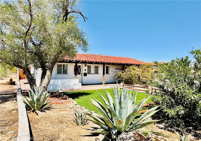 Homes for sale in 29 Palms, CA | 6274 Baileya Ave, 29 Palms, CA 92277 | MLS# SR26047709