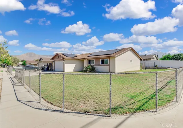 2nd image of 1602 Glover St, Redlands, CA 92374 | MLS# IG26048401