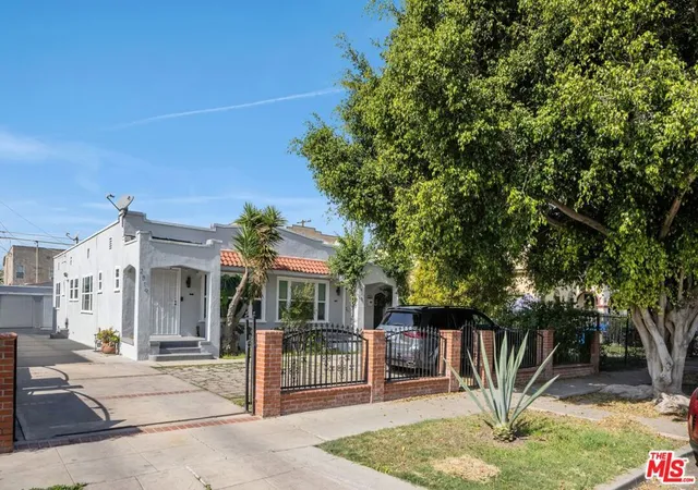 17th image of 2817 S Norton Ave, Los Angeles, CA 90018 | MLS# 26658997