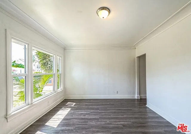 2nd image of 2817 S Norton Ave, Los Angeles, CA 90018 | MLS# 26658997