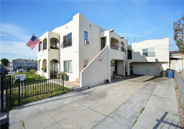 2nd image of 545 Eastmont Ave, Los Angeles, CA 90022 | MLS# PW26048383