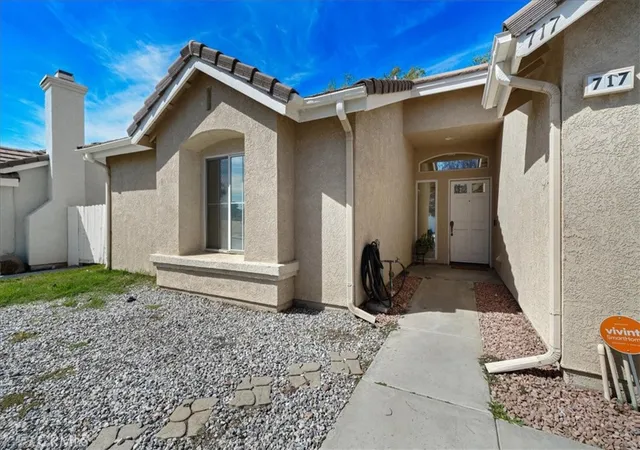 Photo 3 of Single family home for sale at 717 Balsam Way, Hemet, CA 92545 | MLS# OC26046808 | Listing updated on 2026-09-05