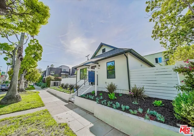 Homes for sale in Santa Monica, CA | 2021 Idaho Ave, Santa Monica, CA 90403 | MLS# 26660317