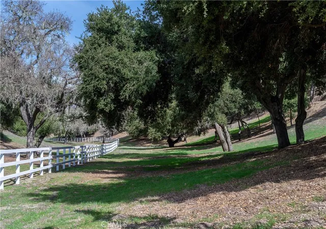 4th image of 4086 E Oak Trail Rd, Santa Ynez, CA 93460 | MLS# SC26048686