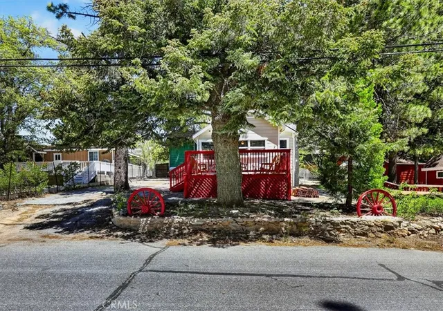 4th image of 33424 Holcomb Creek Dr, Green Valley Lake, CA 92341 | MLS# DW26036669