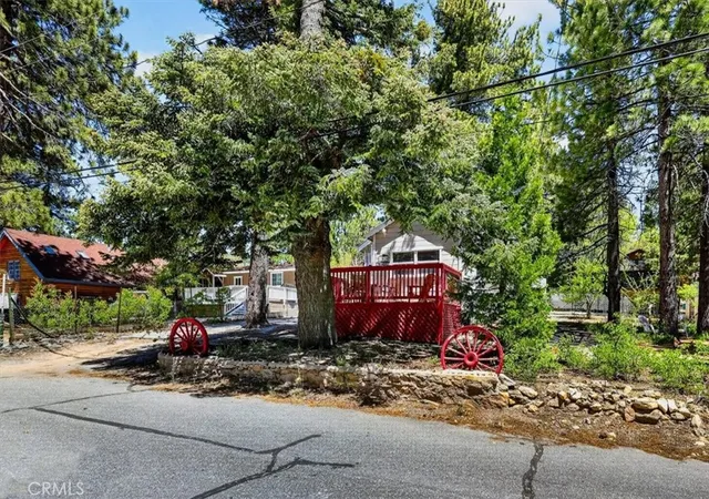 5th image of 33424 Holcomb Creek Dr, Green Valley Lake, CA 92341 | MLS# DW26036669