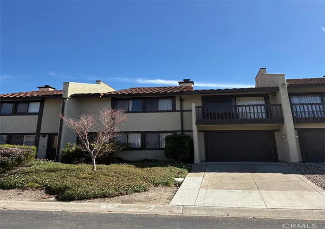Photo 2 of Sale Pending at 1009 Meadow Way, Arroyo Grande, CA 93420 | MLS# PI26046697 | Listing updated on 2026-09-28