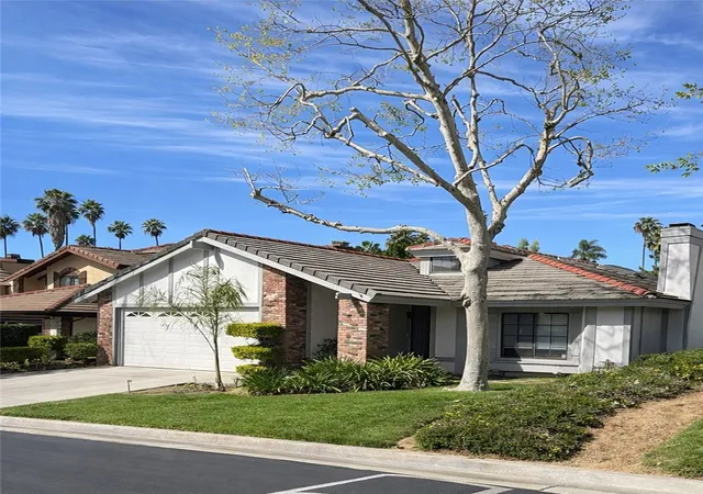Homes for sale in Riverside, CA | 2667 Victoria Park, Riverside, CA 92506 | MLS# IV26048197