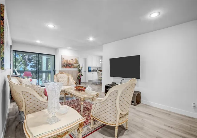 Homes for sale in Sherman Oaks, CA | 15335 Magnolia #215, Sherman Oaks, CA 91403 | MLS# SR26025828