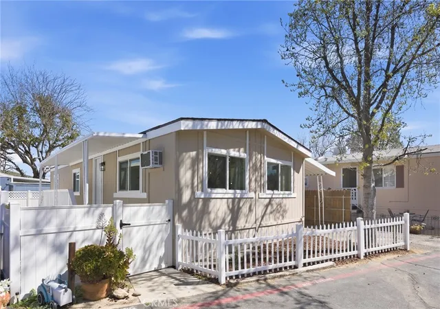 Homes for sale in Castaic, CA | 30000 Hasley Canyon #16, Castaic, CA 91384 | MLS# SR26048971