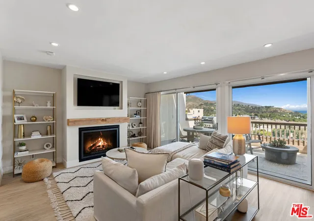 Homes for sale in Malibu, CA | 23908 De Ville Wy, Malibu, CA 90265