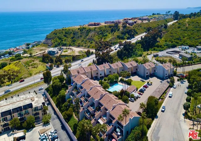 Homes for sale in Malibu, CA | 23908 De Ville Wy #B, Malibu, CA 90265 | MLS# 26660459