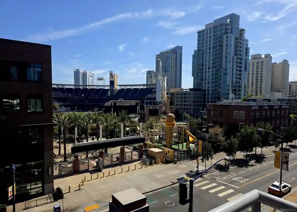 Photo 1 of Condo for sale at 427 9th Avenue #403, San Diego, CA 92101 | MLS# 260005252SD | Listing updated on 2026-10-28
