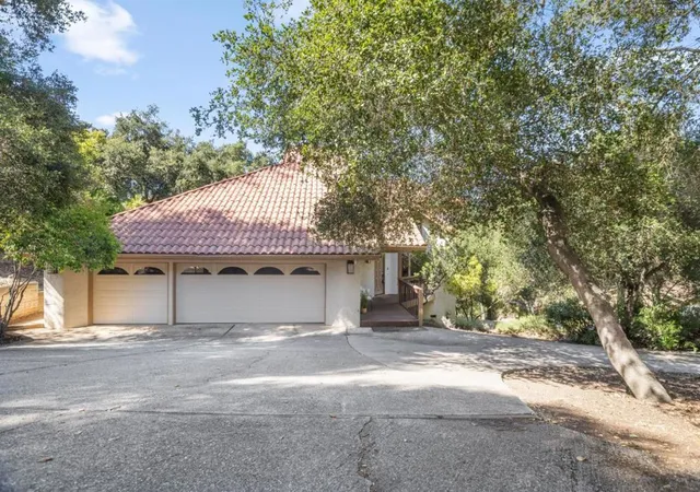 3rd image of 17710 Holiday Dr, Morgan Hill, CA 95037 | MLS# ML82037401