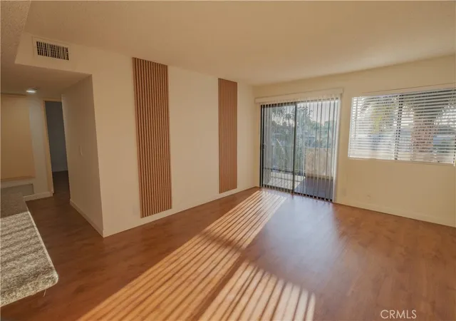 Photo 2 of Condo for sale at 1140 Pacific Ave #20, Long Beach, CA 90813 | MLS# DW26042517 | Listing updated on 2026-10-02