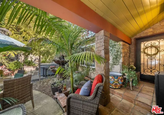 2nd image of 1538 N Crescent Heights Blvd, West Hollywood, CA 90046 | MLS# 26660425