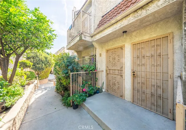 5th image of 911 New Depot St, Los Angeles, CA 90012