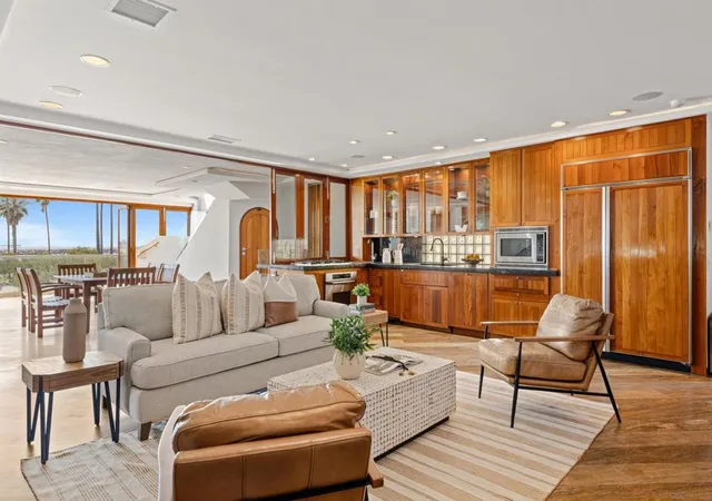 2nd image of 2617 Ocean Front Walk, San Diego, CA 92109 | MLS# 260005310SD