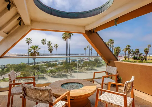 3rd image of 2617 Ocean Front Walk, San Diego, CA 92109 | MLS# 260005310SD