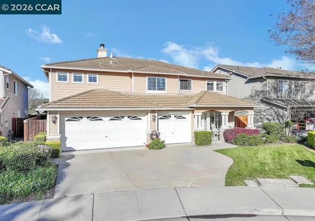 Photo 1 of Sale Pending at 326 Liveoak Ct, Martinez, CA 94553 | MLS# 41126235 | Listing updated on 2026-03-25
