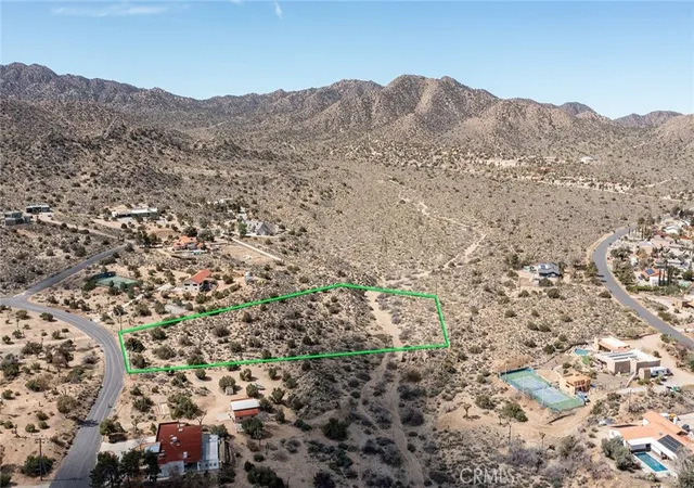 3rd image of 9486 Carmelita Cir, Yucca Valley, CA 92284 | MLS# JT26046332