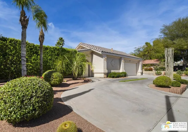 Photo 3 of Single family home for sale at 35127 Plumley Rd, Cathedral City, CA 92234 | MLS# 26652659PS | Listing updated on 2026-09-30