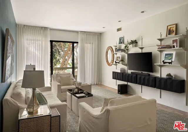 Homes for sale in Beverly Hills, CA | 141 S Linden Dr #204, Beverly Hills, CA 90212 | MLS# 26660903