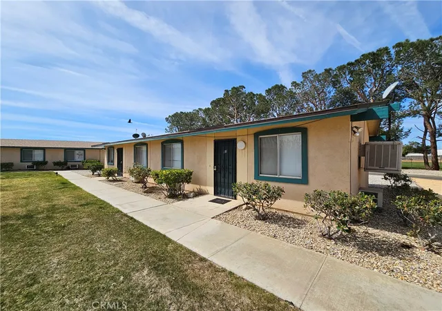 Photo 3 of House for sale at 21905 Powhatan, Apple Valley, CA 92308 | MLS# CV26015223 | Listing updated on 2026-03-06