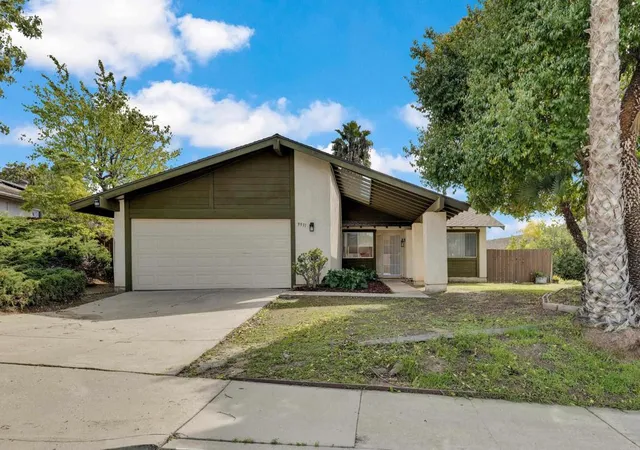 1st image of 9931 Knollview Dr, Spring Valley, CA 91977 | MLS# PTP2601733