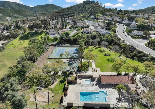 22nd image of 9931 Knollview Dr, Spring Valley, CA 91977 | MLS# PTP2601733