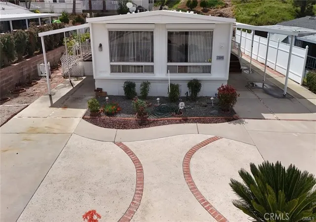 2nd image of 22895 Skylink Dr, Canyon Lake, CA 92587 | MLS# SW26036807