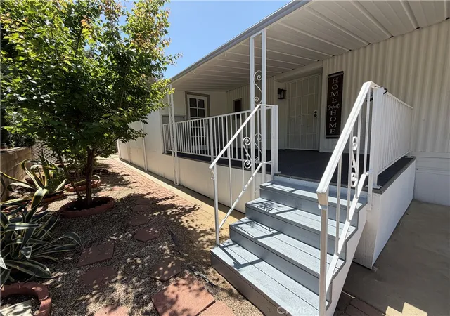 5th image of 22895 Skylink Dr, Canyon Lake, CA 92587 | MLS# SW26036807