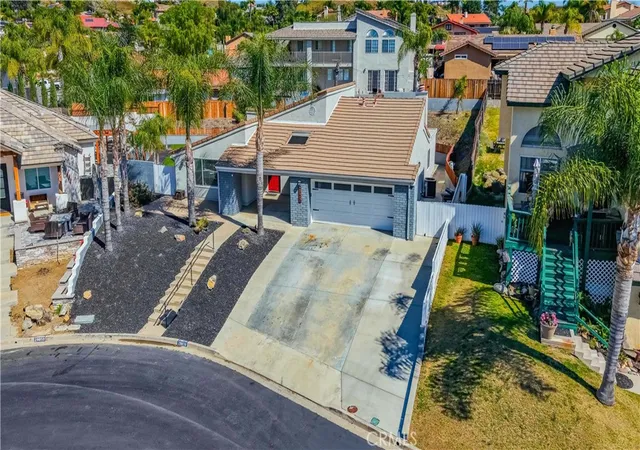 3rd image of 29870 White Sail, Canyon Lake, CA 92587 | MLS# SW26049593