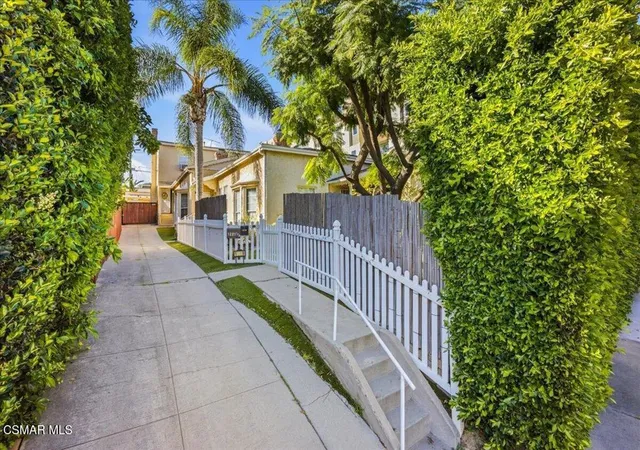 3rd image of 1219 Dunsmuir Ave, Los Angeles, CA 90019 | MLS# 226001045