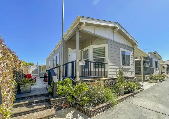 3rd image of 8545 Mission Gorge Rd #Spc 211, Santee, CA 92071 | MLS# PTP2601745