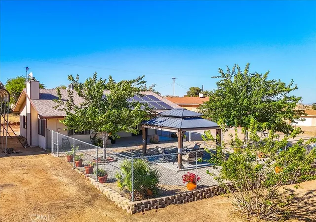 Homes for sale in Yucca Valley, CA | 57920 Buena Vista Dr, Yucca Valley, CA 92284 | MLS# JT26041023