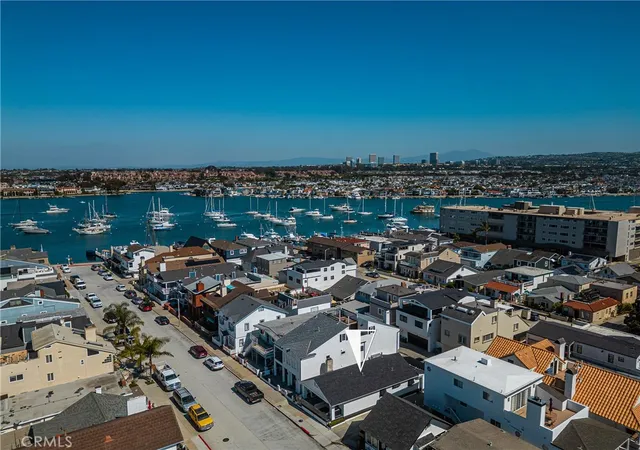 Photo 3 of Single family home for sale at 306 Alvarado Pl, Newport Beach, CA 92661 | MLS# PW26049798 | Listing updated on 2026-09-29