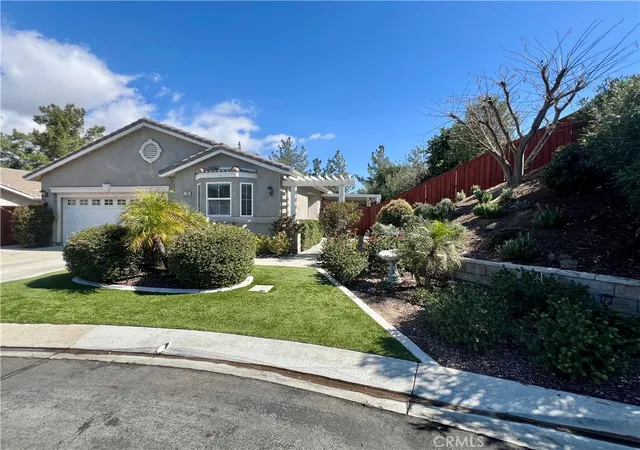2nd image of 140 Mccarron Wy, Hemet, CA 92545 | MLS# SW26049617