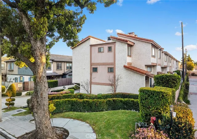 Photo 1 of Townhouse for sale at 1006 Arcadia #D, Arcadia, CA 91007 | MLS# WS26049879 | Listing updated on 2026-09-20