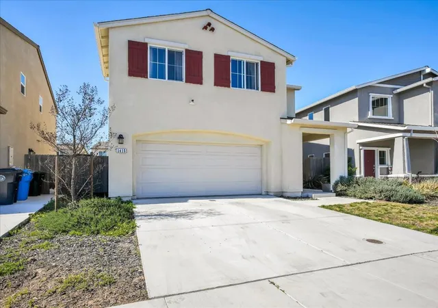 Homes for sale in Manteca, CA | 1415 Crimson Ln, Manteca, CA 95336 | MLS# ML82037578