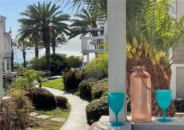 Listing Photo 1 - Condo for sale in building located at 34134 Selva Rd, Dana Point, CA 92629 - Unit #248