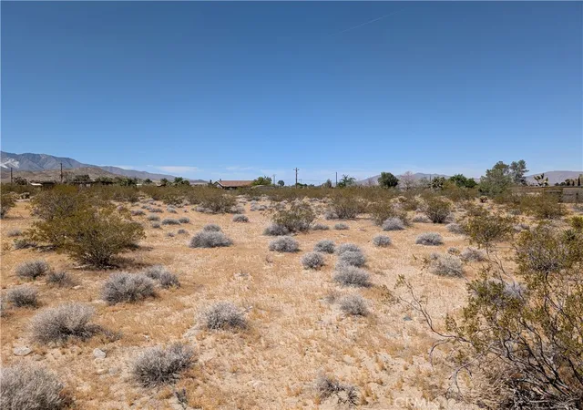 Photo 4 of Land for sale at 0 Cherokee Parcel #0449 701 04 Trl, Lucerne Valley, CA 92356 | MLS# HD26049979 | Listing updated on 2026-04-16