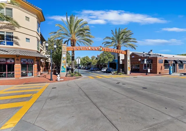 1st image of 88 88 E 6th St #215, Pittsburg, CA 94565 | MLS# 41126354