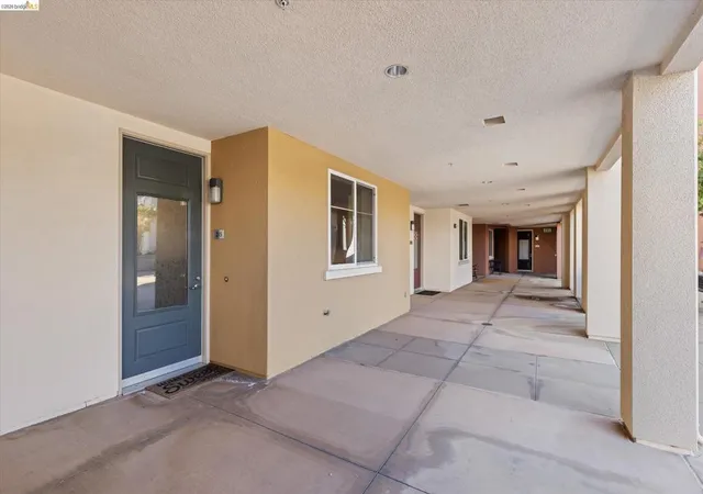 3rd image of 88 88 E 6Th St, Pittsburg, CA 94565