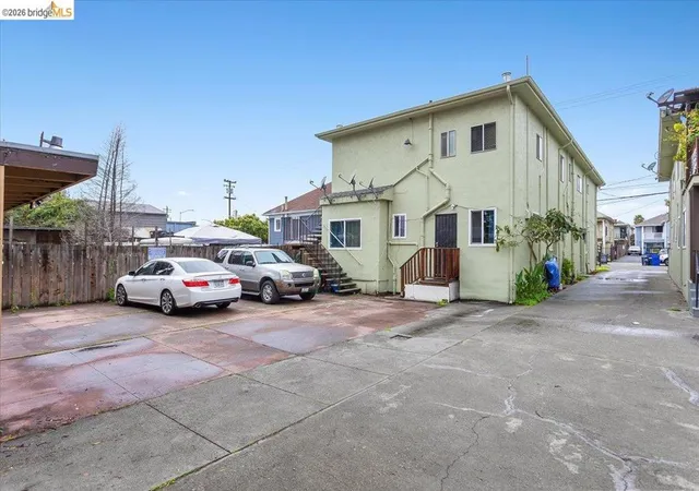 3rd image of 1432 1432 45Th Avenue, Oakland, CA 94601 | MLS# 41126353