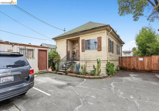 5th image of 1432 1432 45Th Avenue, Oakland, CA 94601 | MLS# 41126353